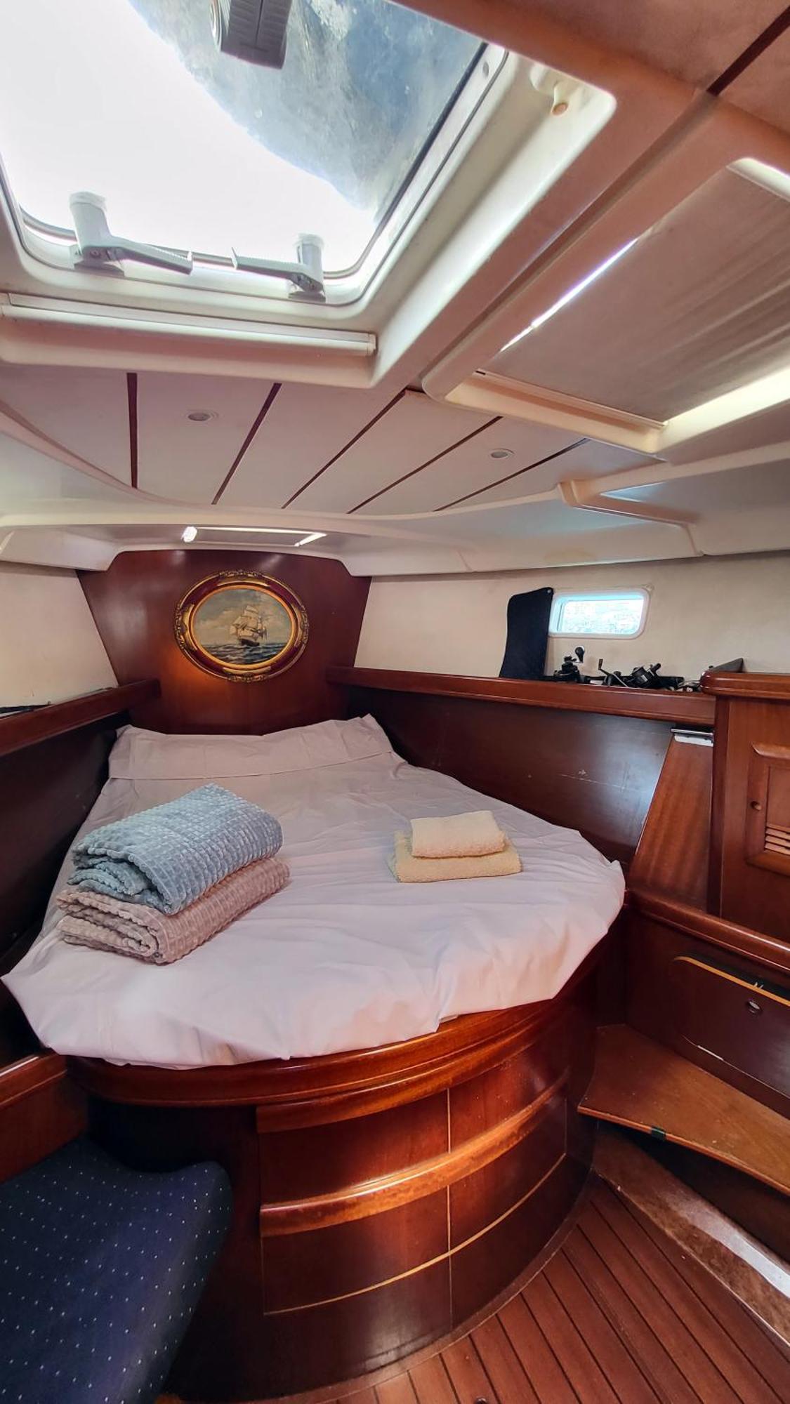 מלון לאס גלטאס Yacht Oceanis Clipper מראה חיצוני תמונה