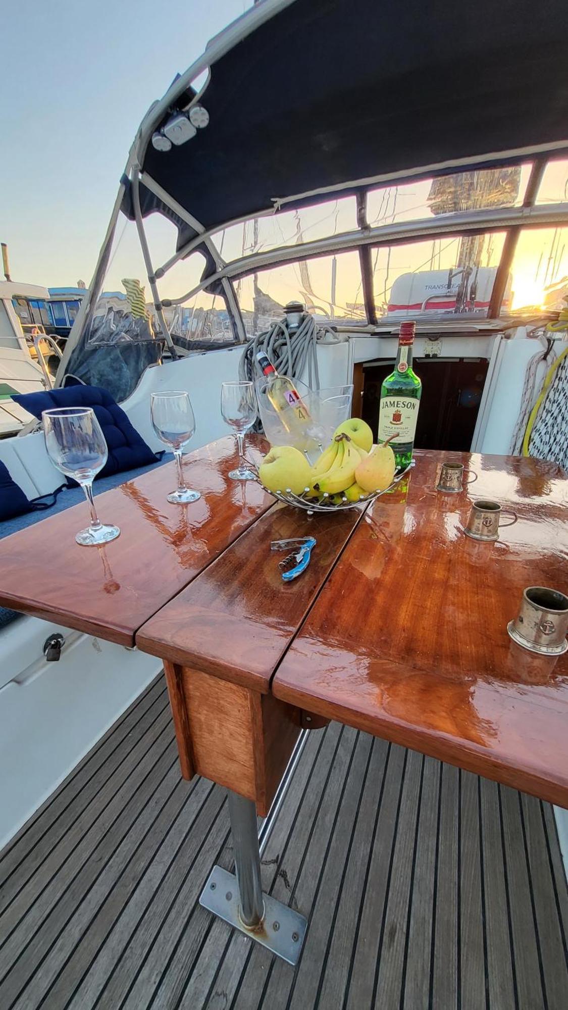 מלון לאס גלטאס Yacht Oceanis Clipper מראה חיצוני תמונה